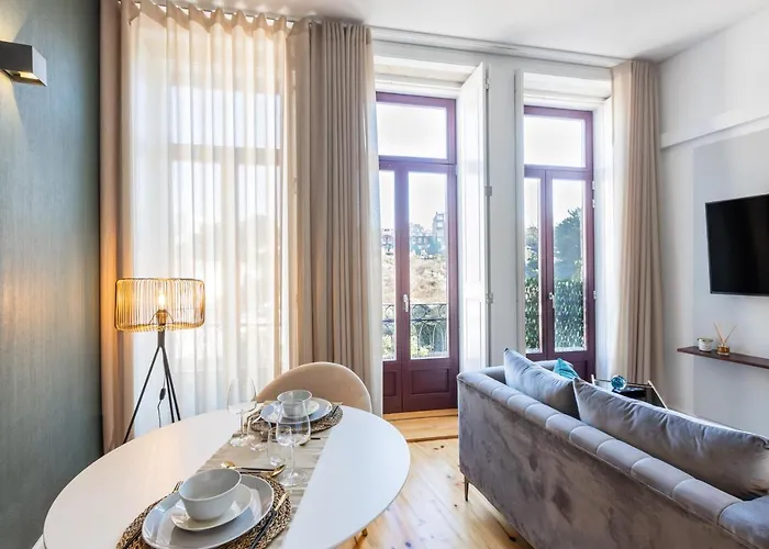 Santa Catarina Prime * Porto